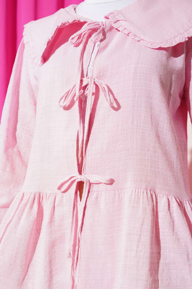 https://cdn.pazarium.com.tr/bebe-yaka-ip-baglamali-kimono-pembe-663912-15-B.jpg