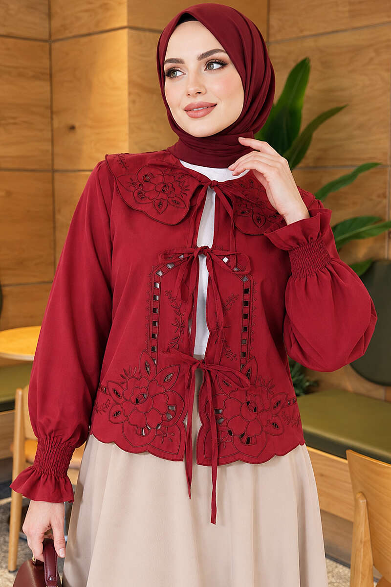https://cdn.pazarium.com.tr/bebe-yaka-nakisli-baglamali-bluz-bordo-837005-15-B.jpg