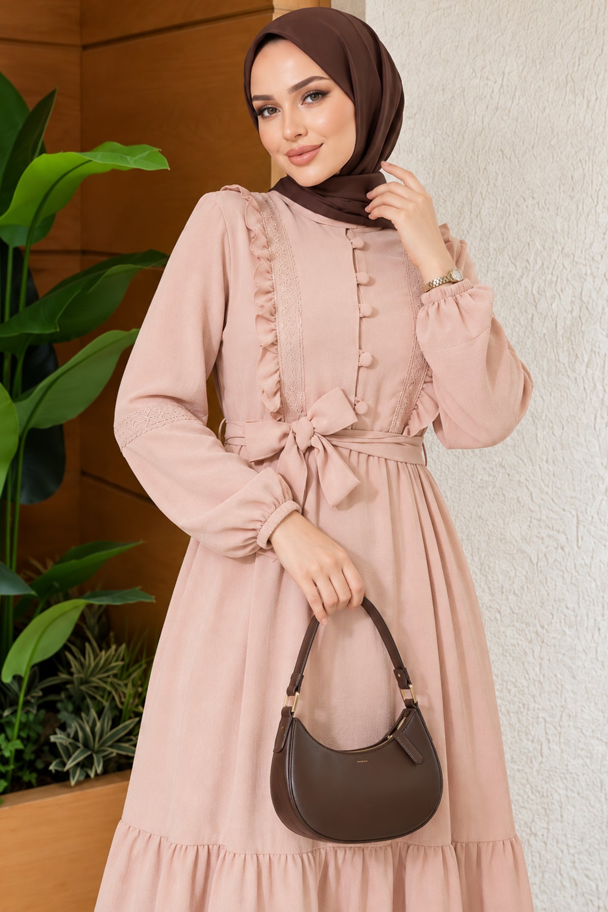 Brit - Robe boutonnée en guipure