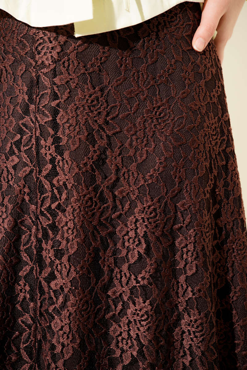 Bel Lastikli Dantelli Kloş Etek