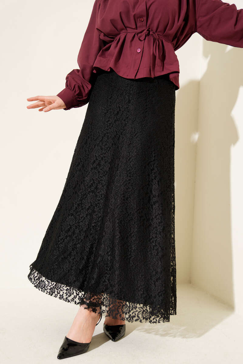 Bel Lastikli Dantelli Kloş Etek Siyah