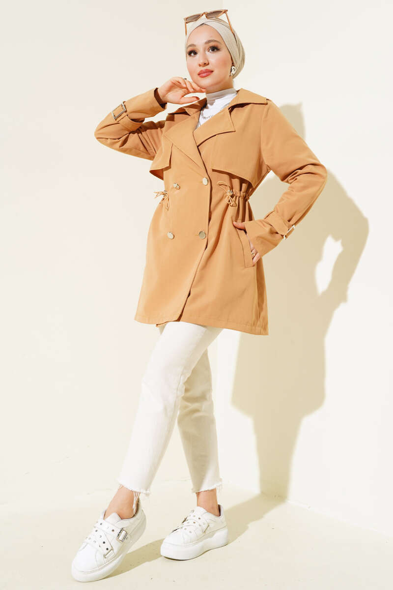 https://cdn.pazarium.com.tr/bel-tunelli-kisa-trenckot-camel-530833-12-B.jpg