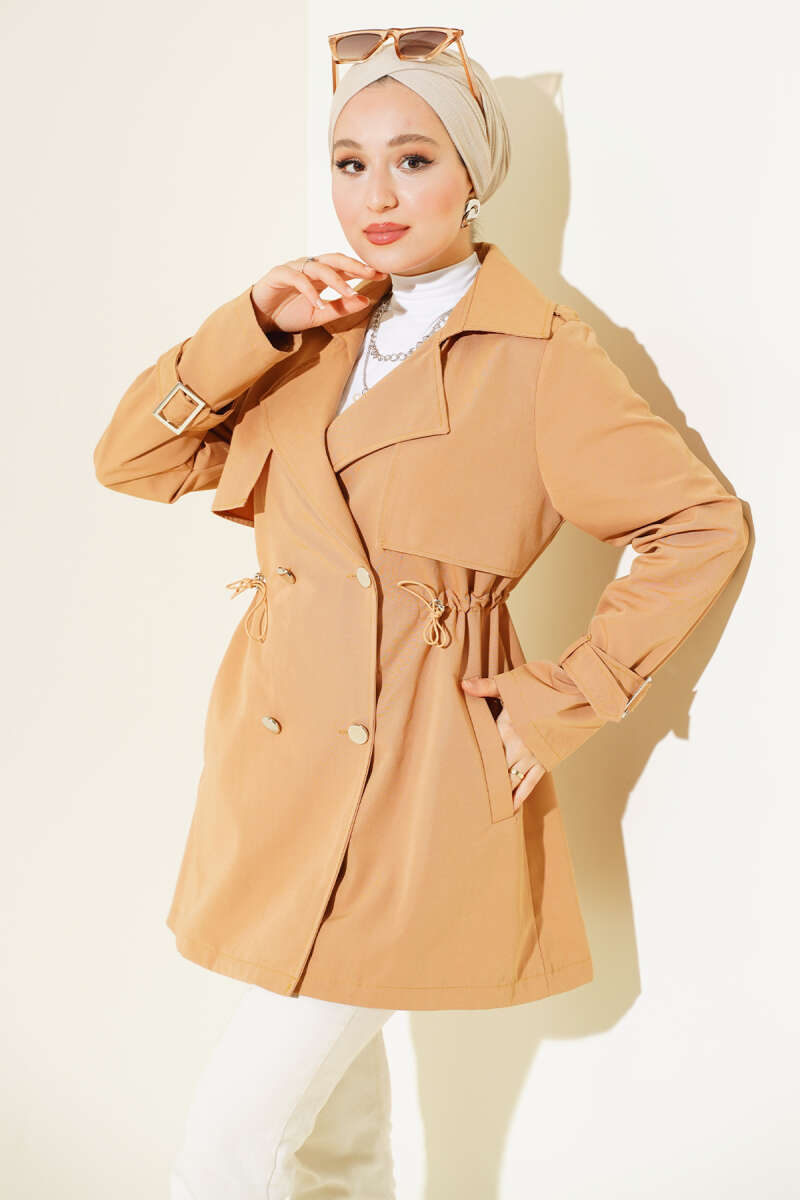 https://cdn.pazarium.com.tr/bel-tunelli-kisa-trenckot-camel-530835-12-B.jpg
