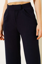 Beli Cırtlı Geniş Paça Pantolon
