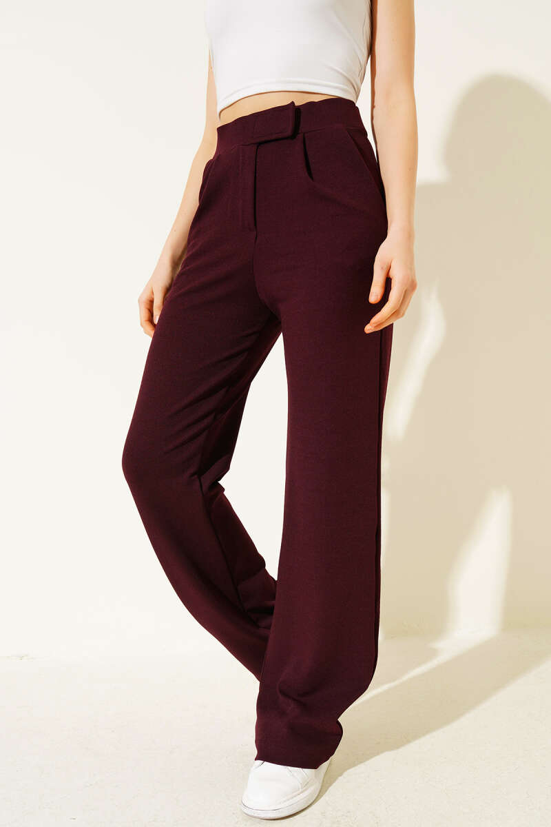 Beli Cırtlı Geniş Paça Pantolon