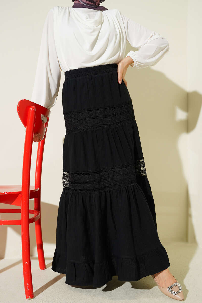 https://cdn.pazarium.com.tr/beli-lastikli-gupur-seritli-muslin-etek-siyah-745186-18-B.jpg