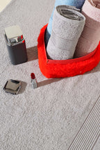 https://cdn.pazarium.com.tr/betus-banyo-havlu-2li-takim-gri-583980-13-B.jpg