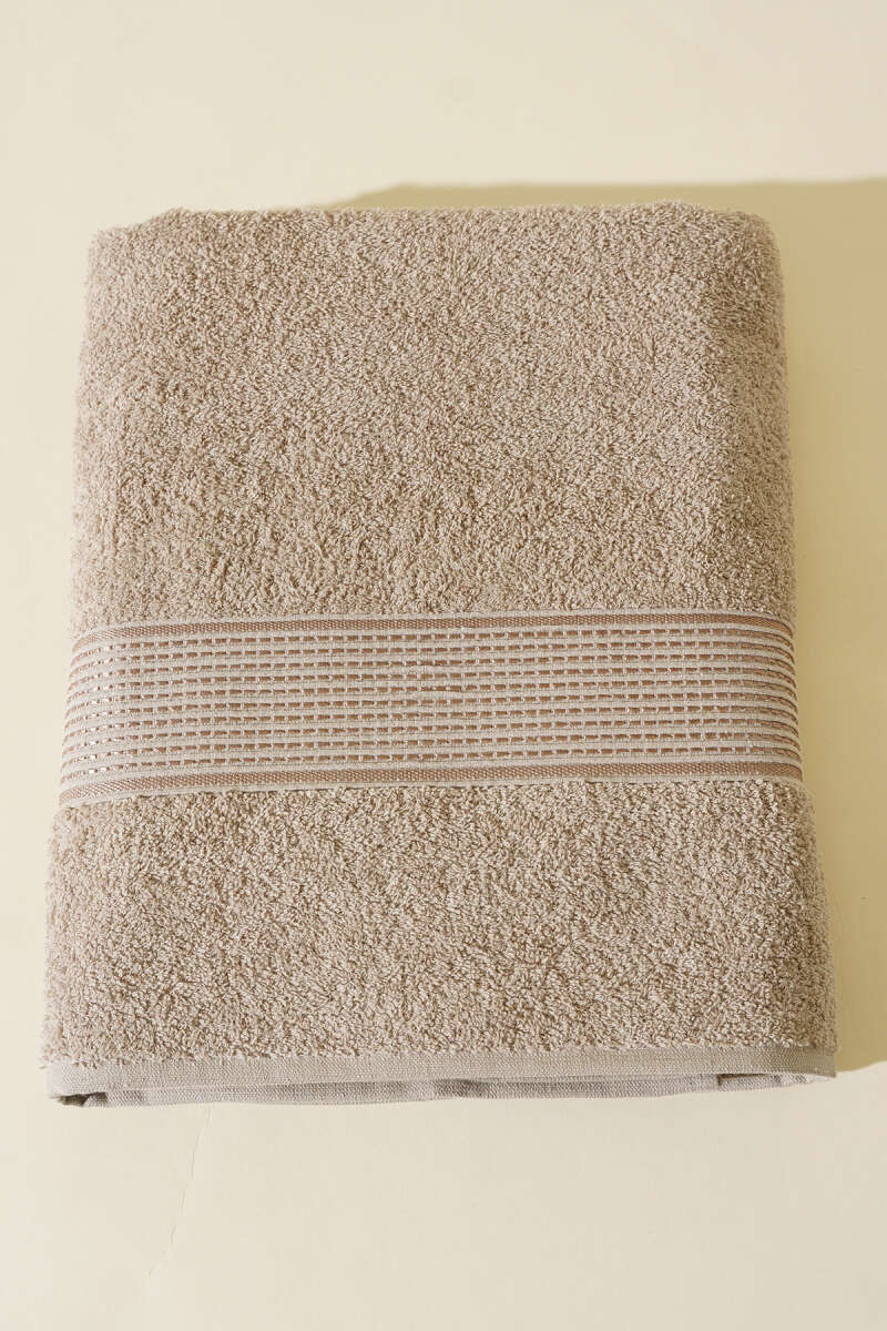 https://cdn.pazarium.com.tr/betus-banyo-havlusu-vizon-583400-13-B.jpg