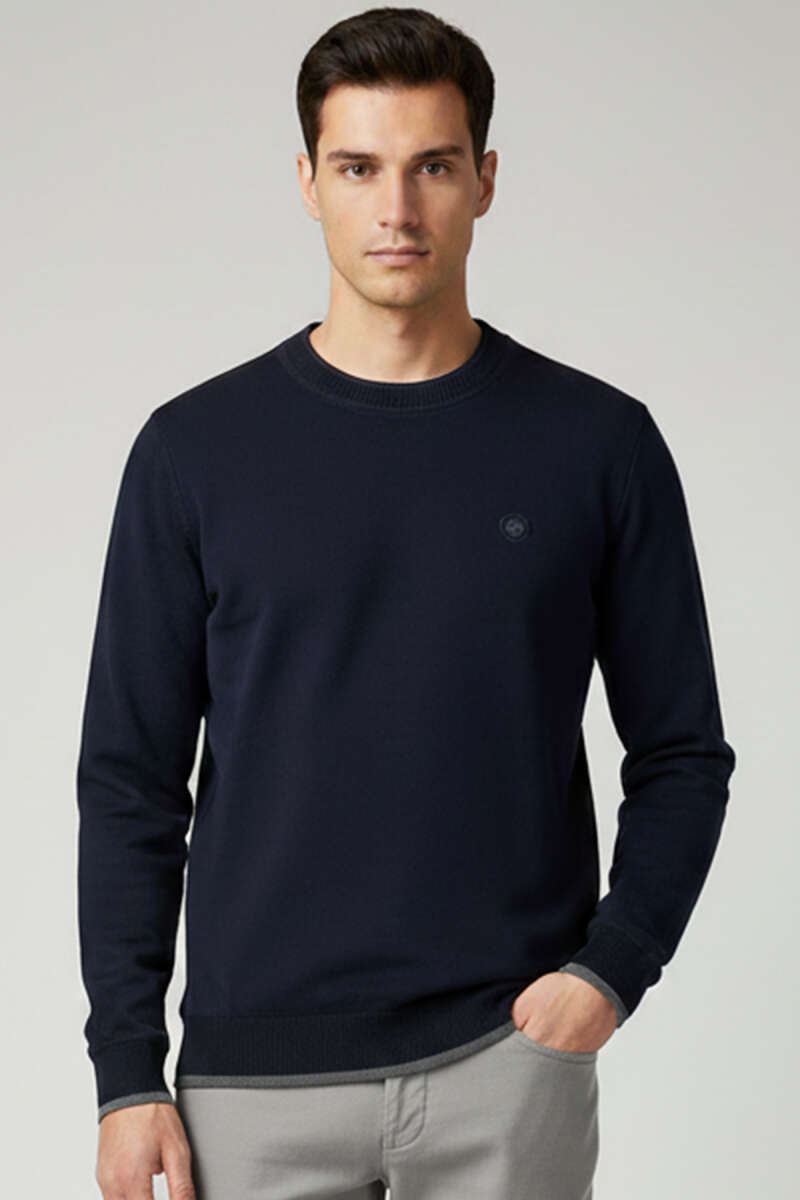Bisiklet Yaka Armalı Erkek Sweatshirt