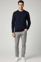 Bisiklet Yaka Armalı Erkek Sweatshirt