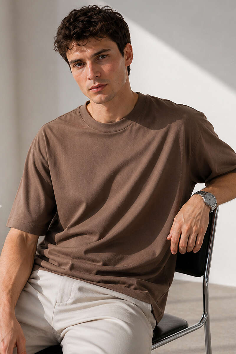 https://cdn.pazarium.com.tr/bisiklet-yaka-basic-oversize-erkek-t-shirt-kahve-782518-19-B.jpg