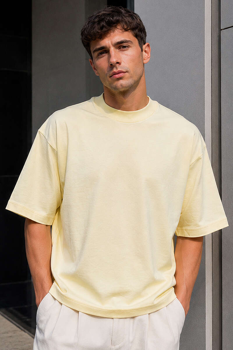 https://cdn.pazarium.com.tr/bisiklet-yaka-basic-oversize-erkek-t-shirt-sari-782521-19-B.jpg