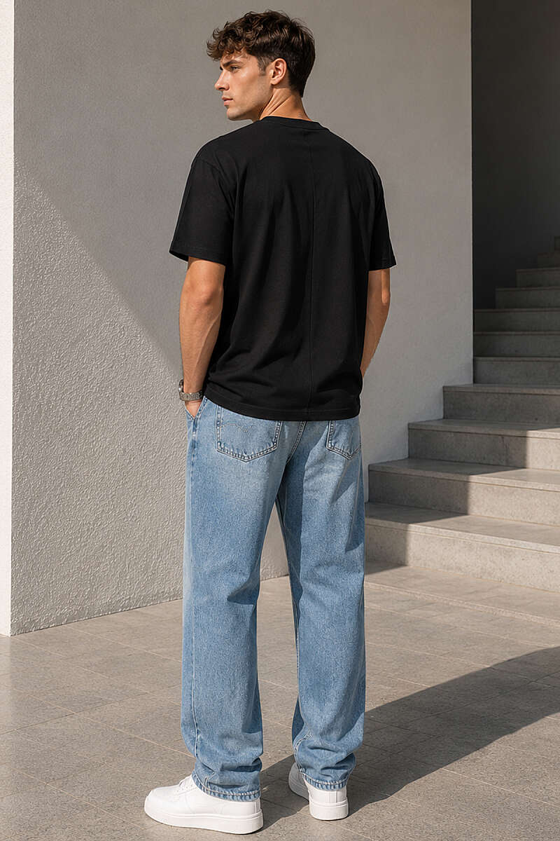 https://cdn.pazarium.com.tr/bisiklet-yaka-basic-oversize-erkek-t-shirt-siyah-782522-19-B.jpg