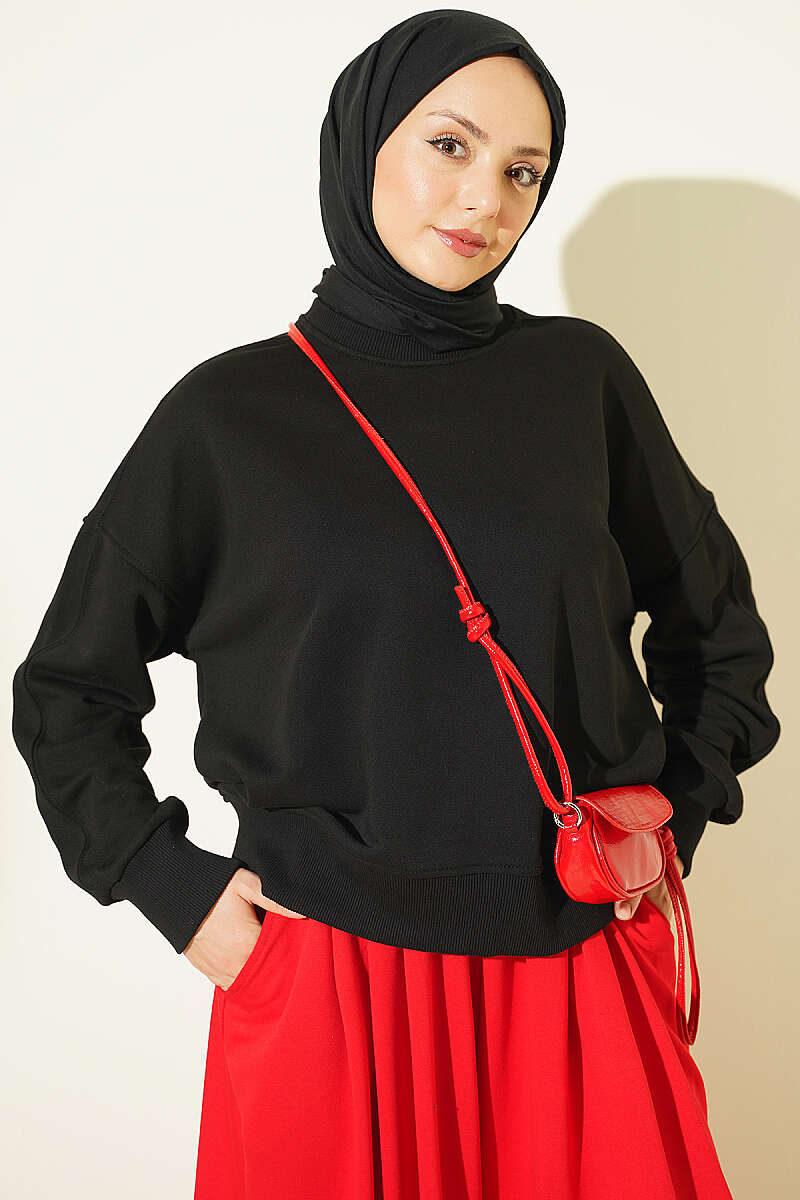 https://cdn.pazarium.com.tr/bisiklet-yaka-basic-tunik-siyah-827988-20-B.jpg