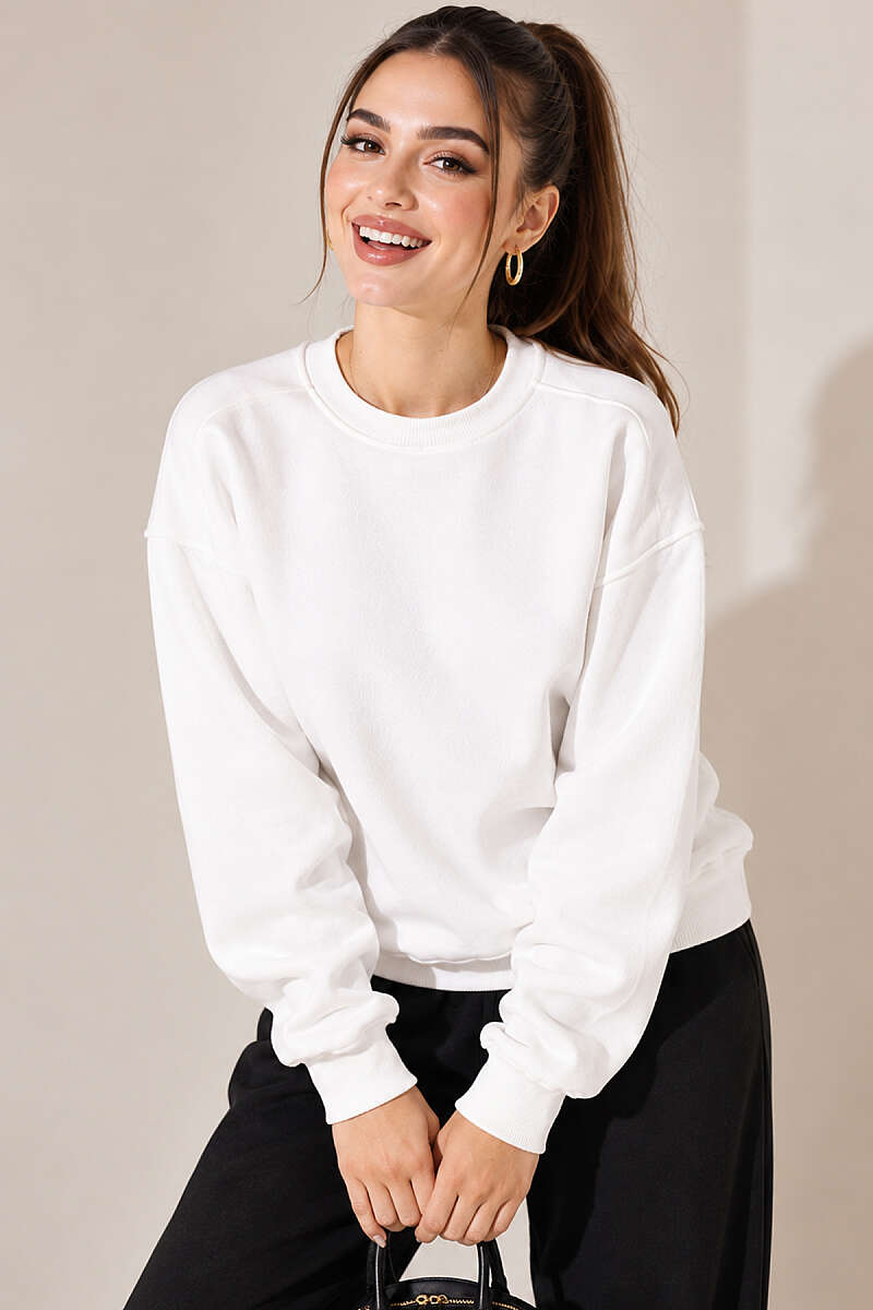 https://cdn.pazarium.com.tr/bisiklet-yaka-basic-uc-iplik-sweatshirt-ekru-841626-20-B.jpg