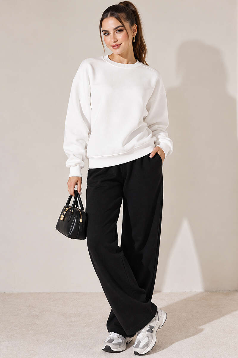 https://cdn.pazarium.com.tr/bisiklet-yaka-basic-uc-iplik-sweatshirt-ekru-841627-20-B.jpg