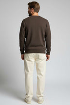 https://cdn.pazarium.com.tr/bisiklet-yaka-dikisli-erkek-sweatshirt-kahve-700007-16-B.jpg