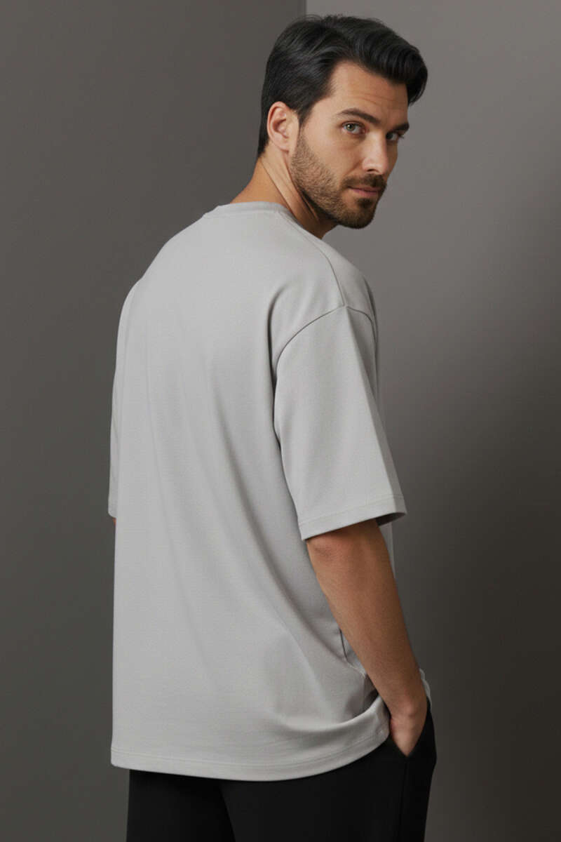 https://cdn.pazarium.com.tr/bisiklet-yaka-erkek-t-shirt-gri-741263-18-B.jpg