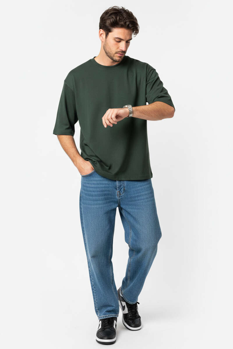 https://cdn.pazarium.com.tr/bisiklet-yaka-erkek-t-shirt-nefti-741266-18-B.jpg