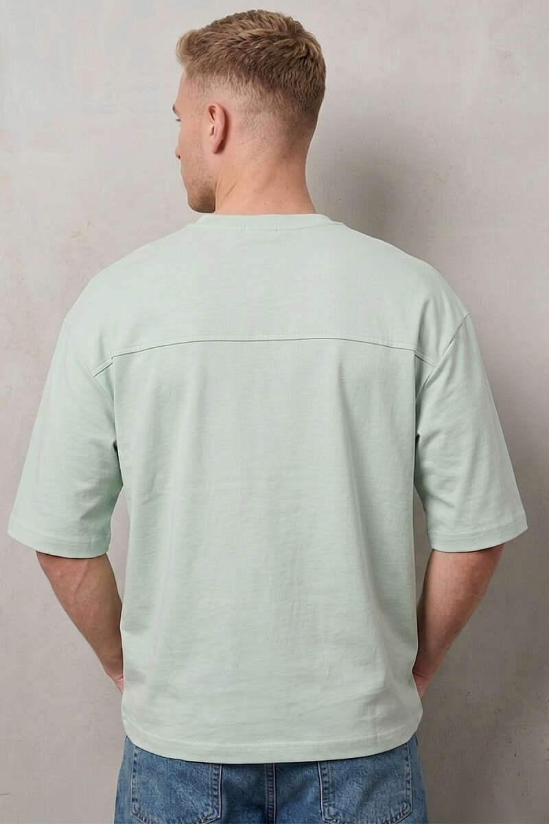 https://cdn.pazarium.com.tr/bisiklet-yaka-fakir-kollu-t-shirt-su-yesili-770572-18-B.jpg