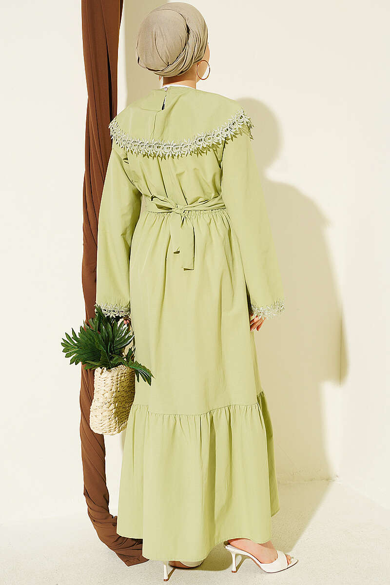 https://cdn.pazarium.com.tr/bisiklet-yaka-gupur-detayli-elbise-cagla-yesili-808563-20-B.jpg