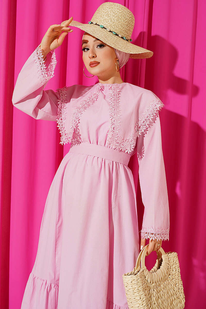 https://cdn.pazarium.com.tr/bisiklet-yaka-gupur-detayli-elbise-pembe-808569-20-B.jpg