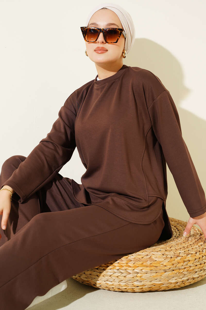 Bisiklet Yaka Oval Detaylı İkili Takım