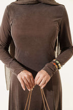 https://cdn.pazarium.com.tr/bisiklet-yaka-pensli-elbise-aci-kahve-821670-20-B.jpg