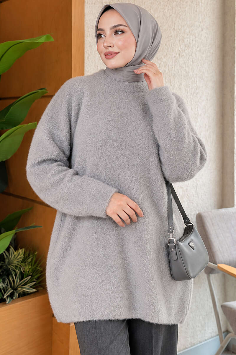 https://www.pazarium.com.tr/bisiklet-yaka-sakal-detayli-kazak-gri-830692-17-B.jpg