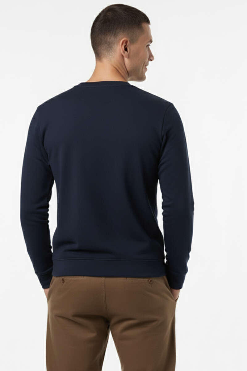 https://cdn.pazarium.com.tr/bisiklet-yaka-scuba-erkek-sweatshirt-lacivert-701790-16-B.jpg