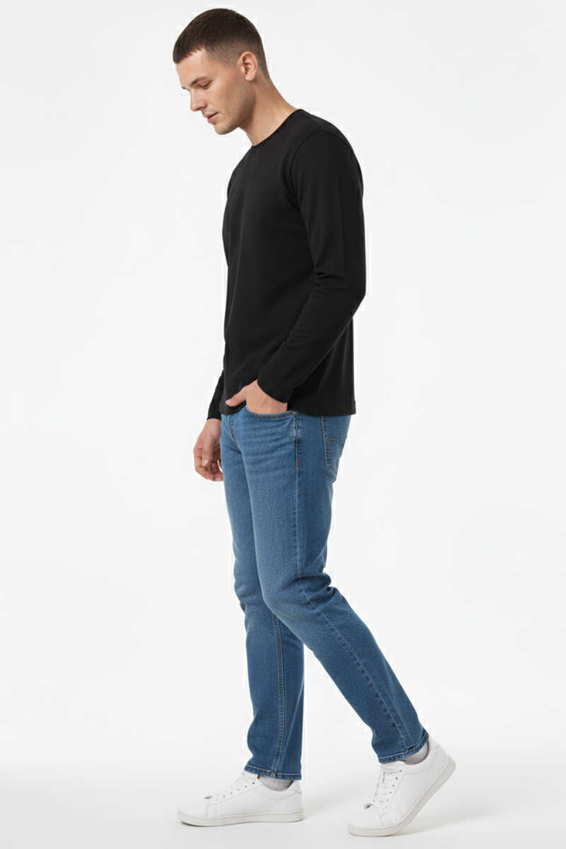 https://cdn.pazarium.com.tr/bisiklet-yaka-scuba-erkek-sweatshirt-siyah-701788-16-B.jpg