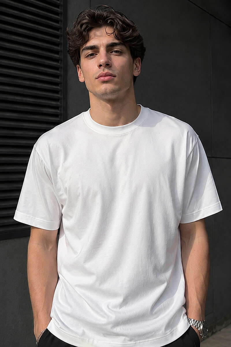 https://cdn.pazarium.com.tr/bisiklet-yaka-suprem-erkek-t-shirt-beyaz-785540-19-B.jpg