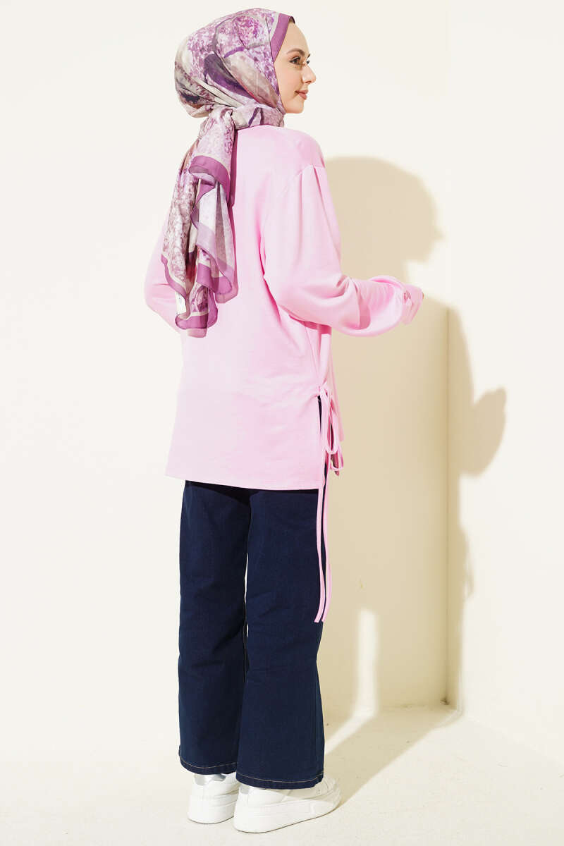 https://cdn.pazarium.com.tr/bisiklet-yaka-yanlari-ip-baglamali-tunik-pembe-756265-18-B.jpg