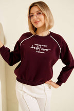 Biye Detaylı Baskılı Üç İplik Sweatshirt
