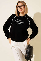 Biye Detaylı Baskılı Üç İplik Sweatshirt