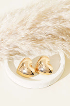 https://cdn.pazarium.com.tr/bombeli-buyuk-kalp-kupe-gold-528591-12-B.jpg