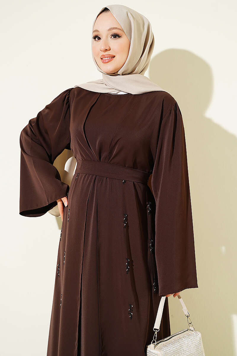https://cdn.pazarium.com.tr/boncuk-islemeli-kusakli-abaya-809131-20-B.jpg