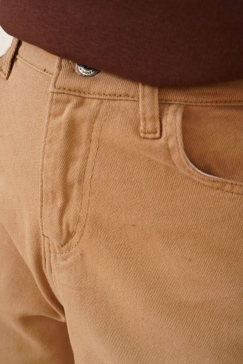 https://cdn.pazarium.com.tr/boru-paca-latte-jean-pantolon-347190-79-B.jpg