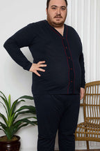 https://cdn.pazarium.com.tr/boy-dugmeli-buyuk-beden-erkek-pijama-takimi-lacivert-yesil-549493-13-B.jpg