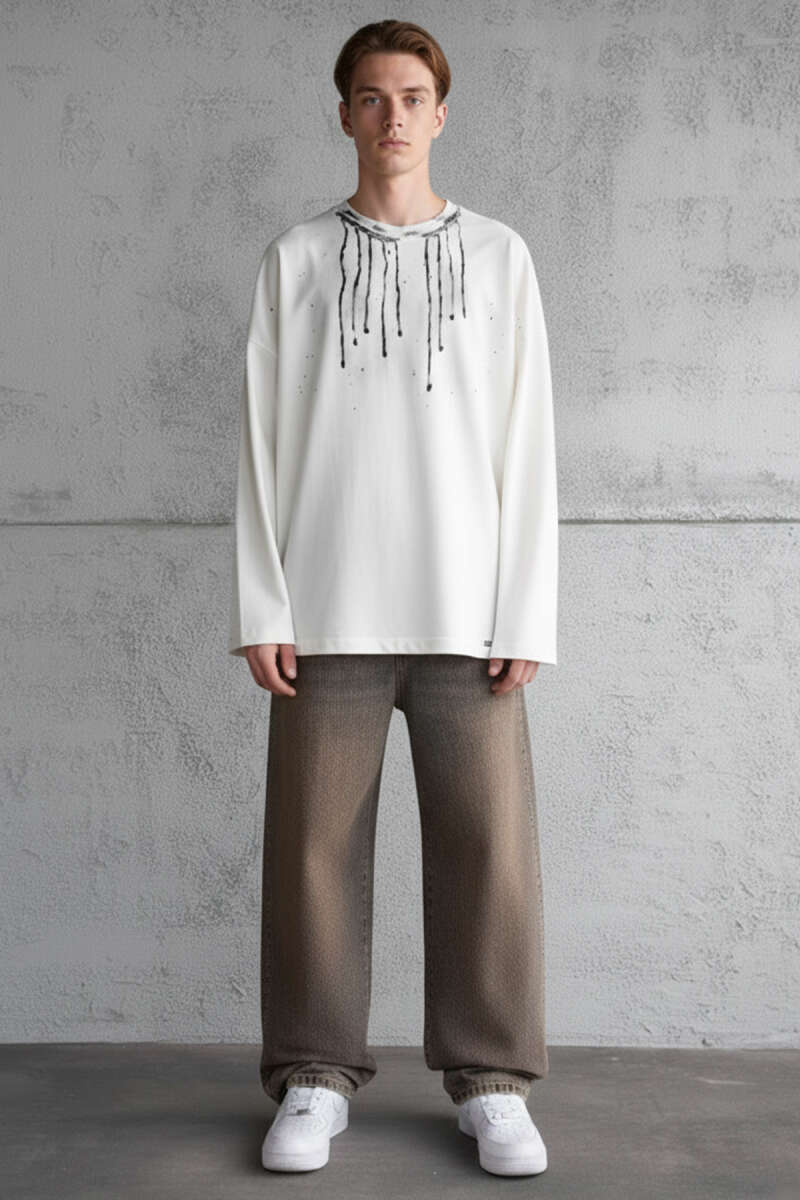Boya Detaylı Erkek Sweatshirt