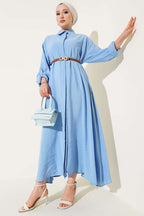 Basic Dress with Buttoned Belt at the Neck