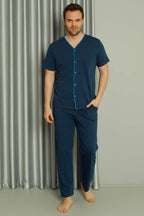 https://cdn.pazarium.com.tr/boydan-dugmeli-kisa-kol-erkek-pijama-takim-indigo-486642-11-B.jpg