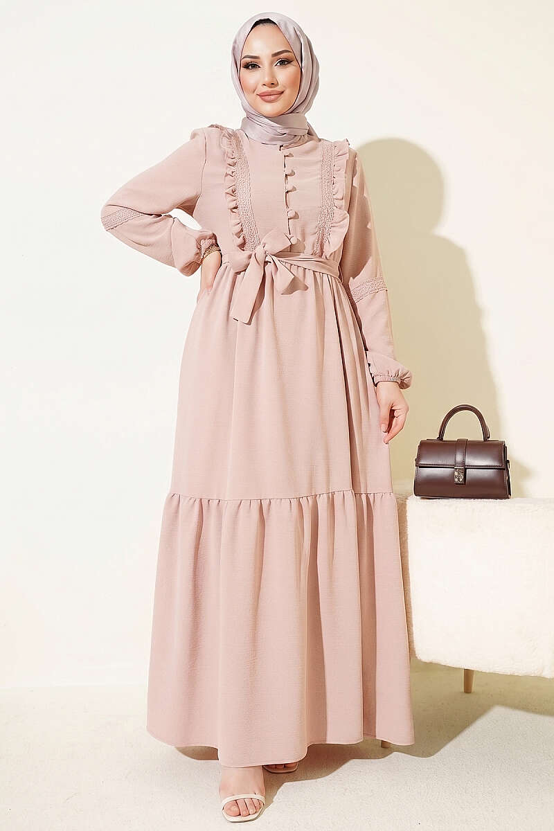 Brit Düğmeli Güpür Detaylı Elbise