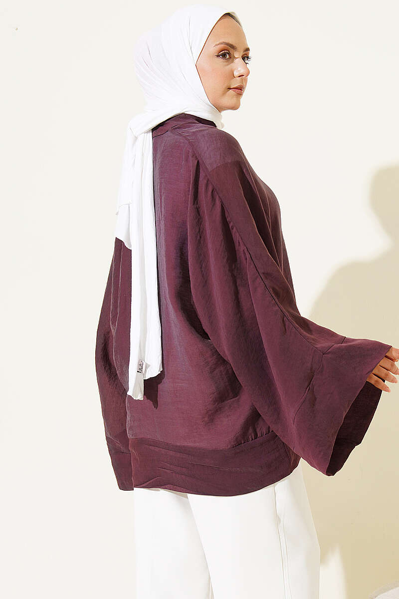 https://cdn.pazarium.com.tr/brit-dugmeli-oversize-kimono-murdum-804583-19-B.jpg