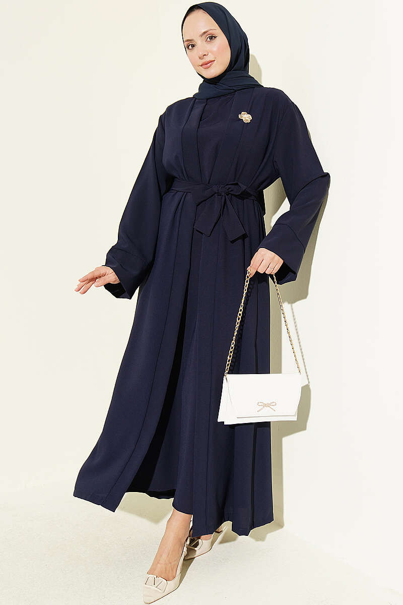 https://cdn.pazarium.com.tr/bros-aksesuarli-abaya-takim-lacivert-825560-20-B.jpg