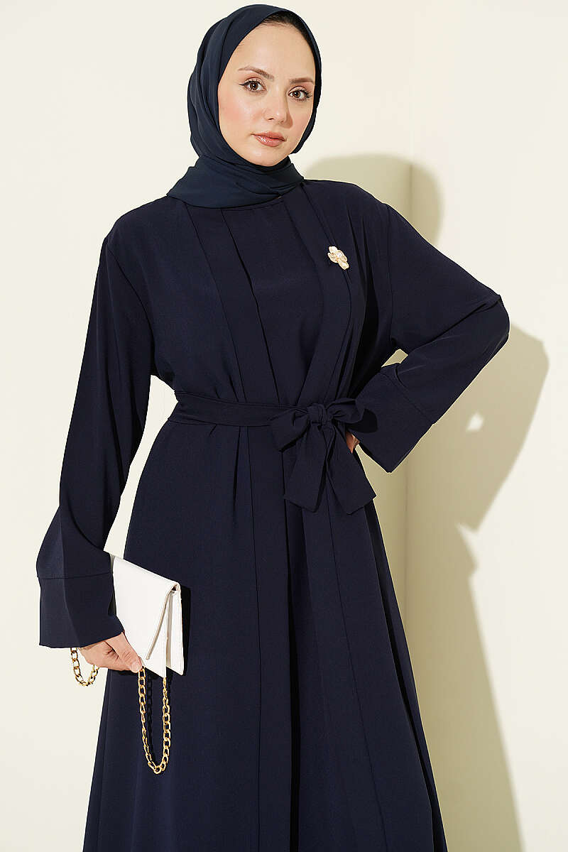https://cdn.pazarium.com.tr/bros-aksesuarli-abaya-takim-lacivert-825561-20-B.jpg