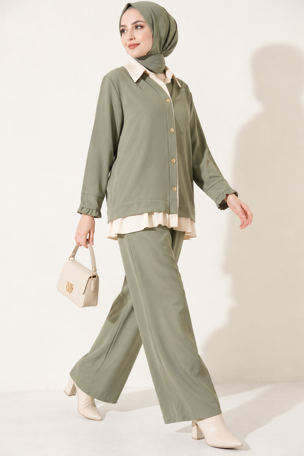Pleated Detailed Gathered Two-Piece Set Beige