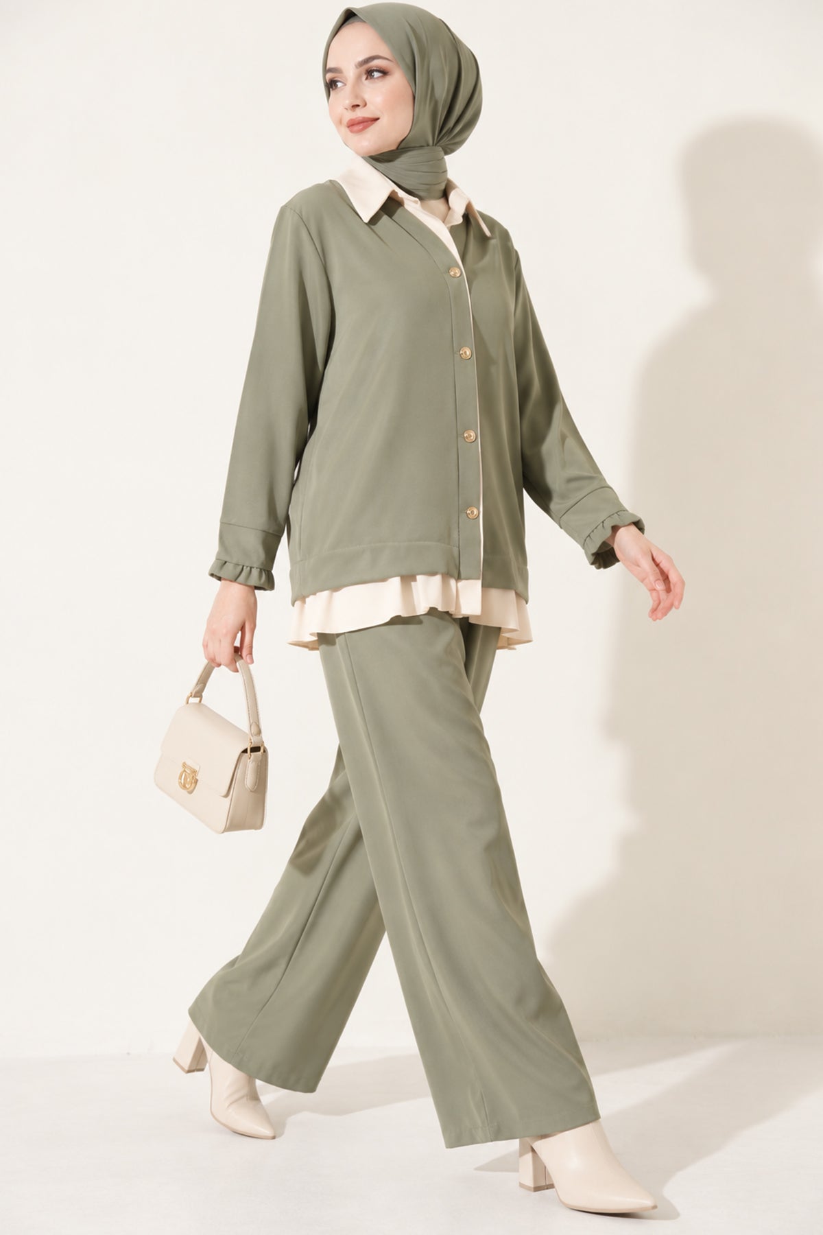 Pleated Detailed Gathered Two-Piece Set Beige