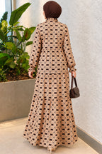 Kleid mit Bindeband und Knöpfen Blau
