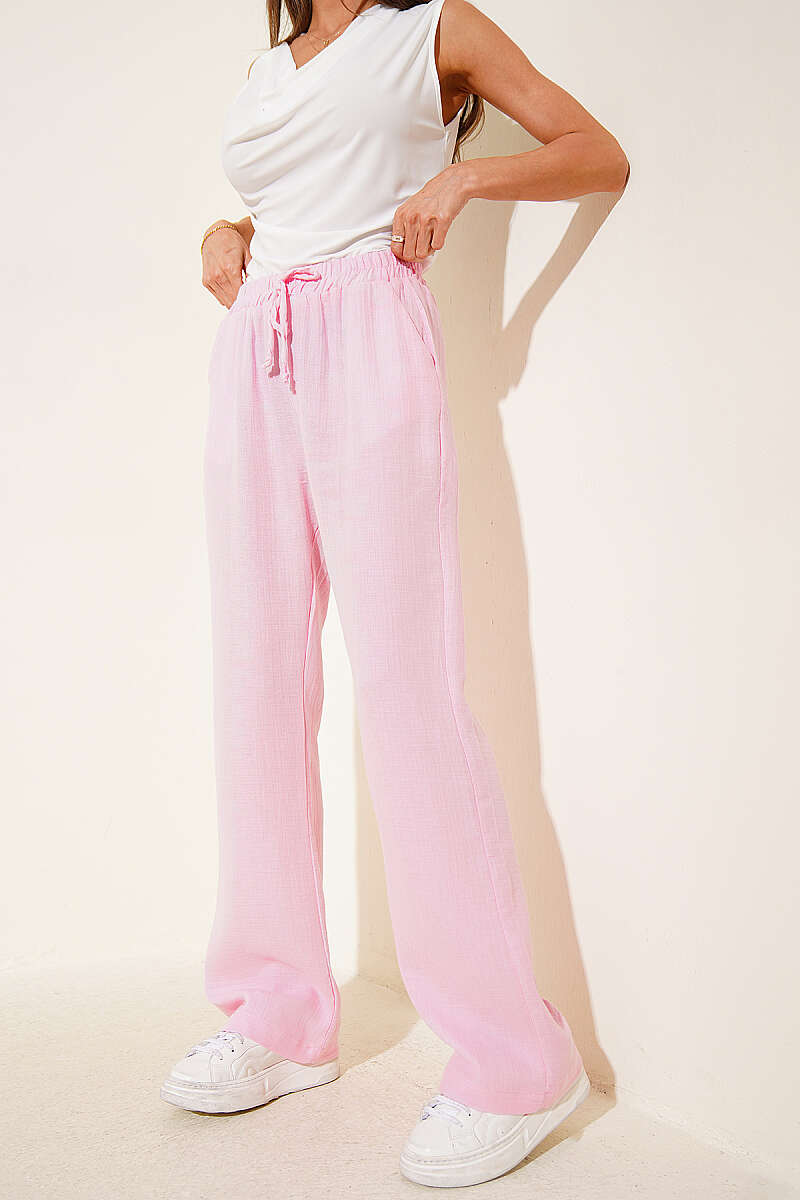 https://cdn.pazarium.com.tr/cepli-bel-lastikli-muslin-pantolon-pembe-783568-19-B.jpg